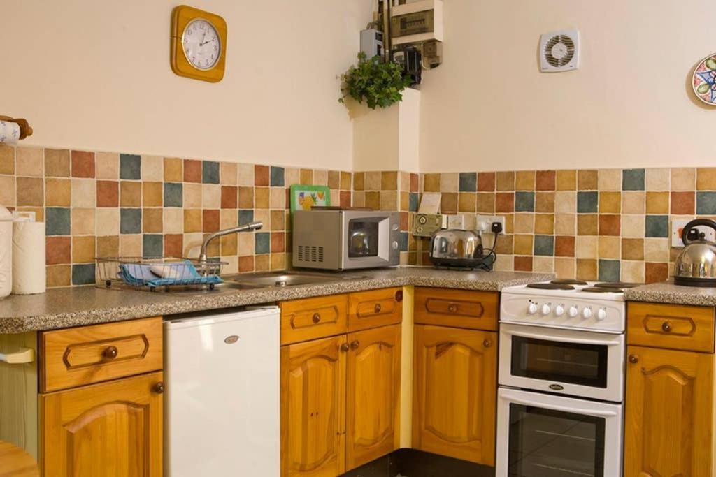 צ'לטנהם Sherbourne Cottage, Seven Springs Cottages מראה חיצוני תמונה
